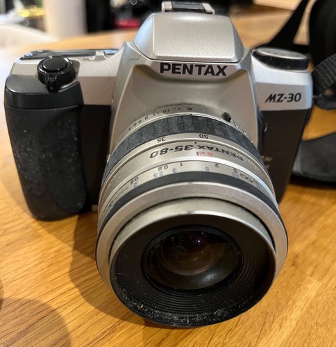 Pentax 35mm film camera - mz-30,