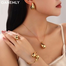 Glossy Waterdrop Necklace