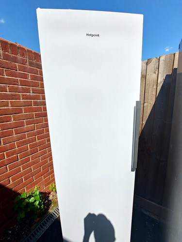Hotpoint upright freestanding - hotpoint,