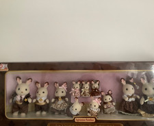 Sylvanian Families 40th Anniversary Celebration Chocolate Rabbit Family 11 BNIB