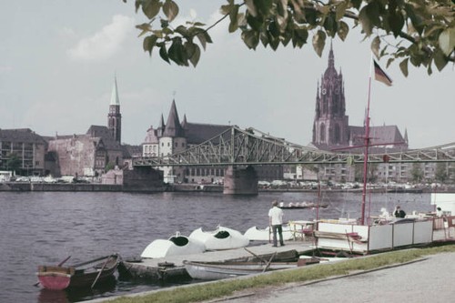 River main frankfurt - at, a