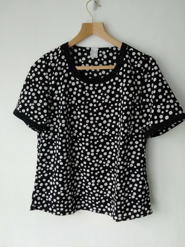 Lightweight black and - lightweight, white