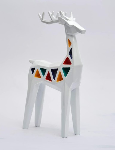 Reindeer statue sculpture - statue,