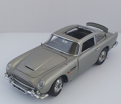 Danbury mint aston - mint, db5