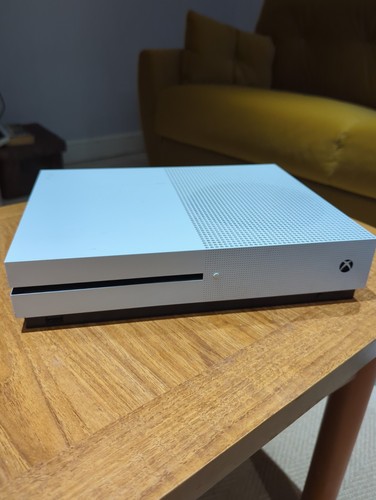 Microsoft xbox one - 1tb, disc