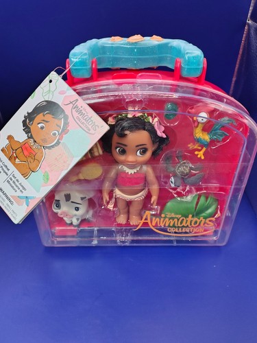 Disney store official moana - disney,