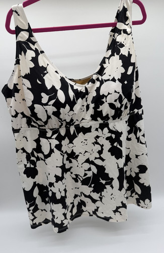 Size swimsuits for all - 28,