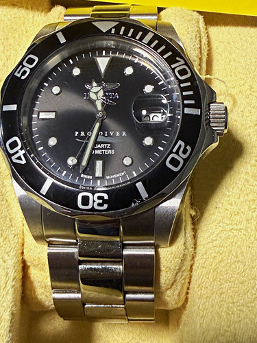 Invicta pro diver men - diver, quartz