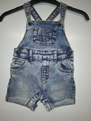 Baby boys blue - baby, look