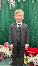 Boys Suit Age: 3 Years Old 22 Inches Waist Elegant Dark Grey 5 Piece Suit