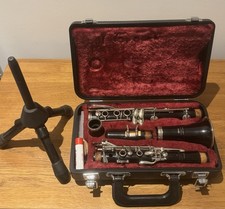 Yamaha Clarinet 26 II Music Instrument with Hard Case