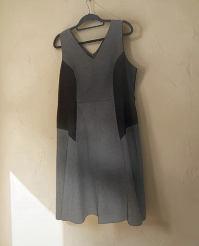 Next grey black a line - &,