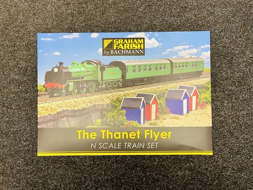 Graham farish 370 165 - farish, gauge
