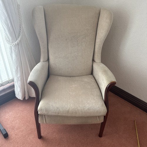 Parker knoll winged armchair - parker,