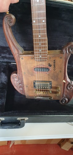 Shonky string cigar box - 6,
