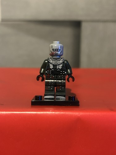 Zombie customised lego - 8,