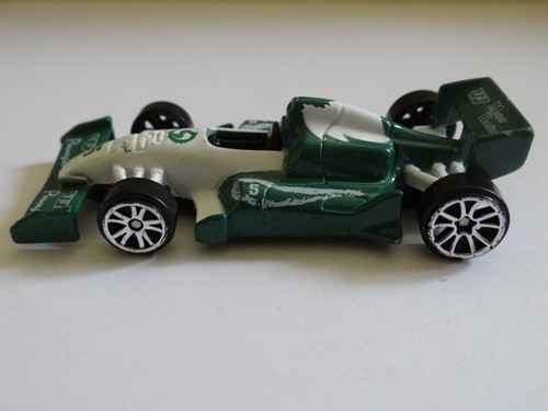 Toy car motor racing - f1,