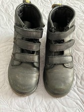Black Child’s Air Wear Ankle Boots -size 9