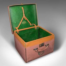 Small Antique Picnic Case