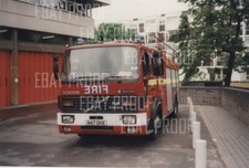 LONDON FIRE BRIGADE VOLVO FIRE ENGINE (N47OHX) - 6x4" inch colour photo