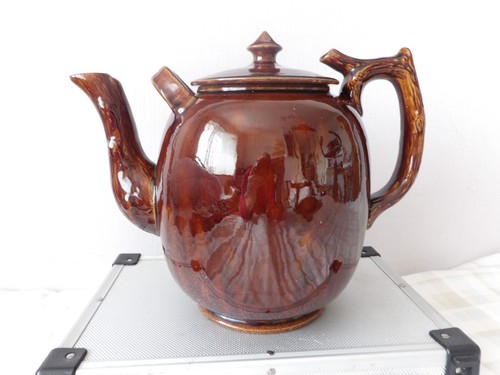 Brown betty one gallon - one, teapot