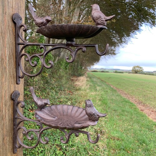Cast iron wall mounted hanging - cast,