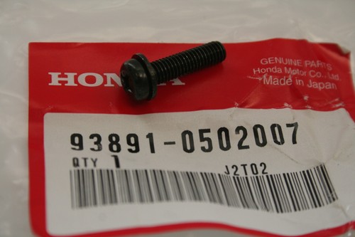 Screw with washer - 5x20, honda