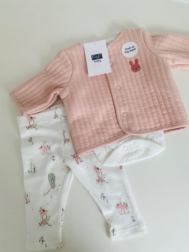 Newborn bnwt baby girl - newborn, clothes
