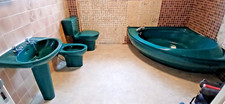 Vintage emerald "Penthouse" green bathroom suite