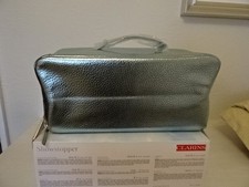 CLARINS LARGE TOILETRY/MAKE-UP