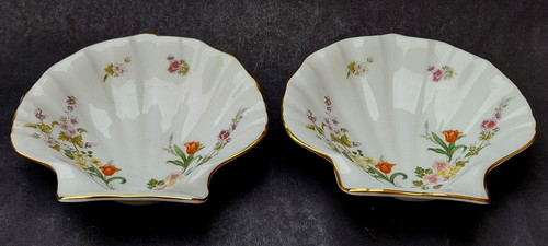 Two bone china wedgwood - two,