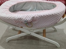 Moses Basket With Folding Stand (Read description)