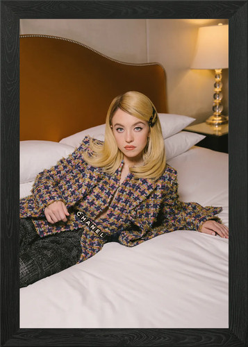 Sydney sweeney bed in - sydney, on