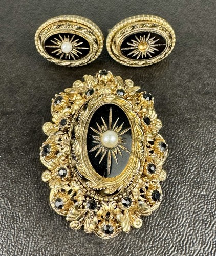 Vintage sphinx brooch and - sphinx,