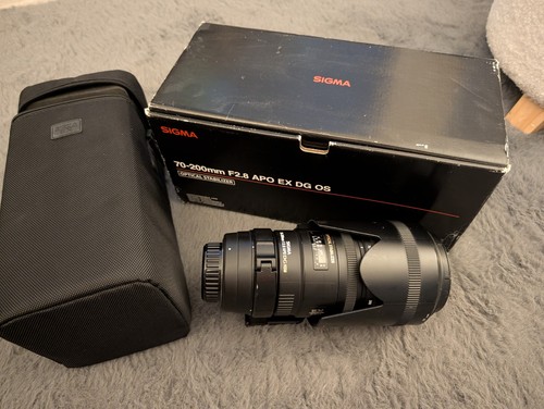 Sigma 200mm apo ex dg - f2.8,