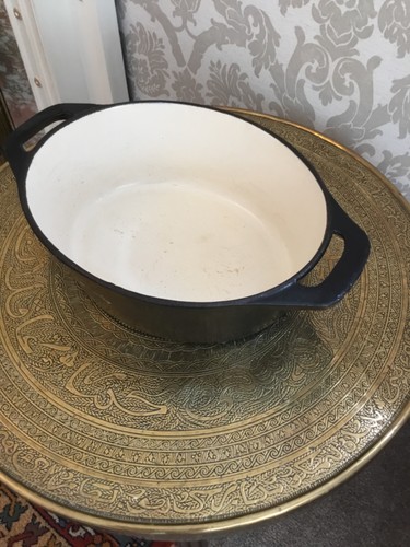 Large heavy oval cast - **large,