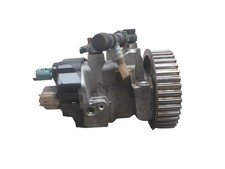 RENAULT CLIO Fuel Injector Injection Pump 1.5 Diesel 2013 Mk3 167000741R 
