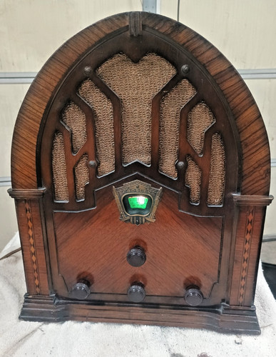 Crosley model 168 dual seven - model,