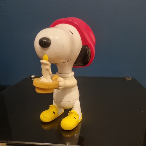 Pre owned snoopy mcdonald - snoopy, mcdonald’s