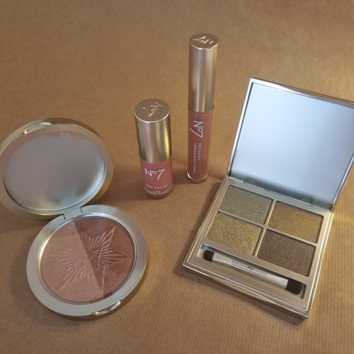 No7 pro artist makeup bundle - no7,