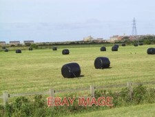 PHOTO  CLEVELEYS