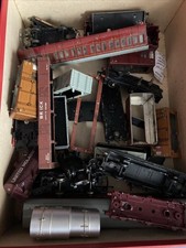 Hornby 00 Mixed Box Of Parts. Model Railway Engines/wheels.
