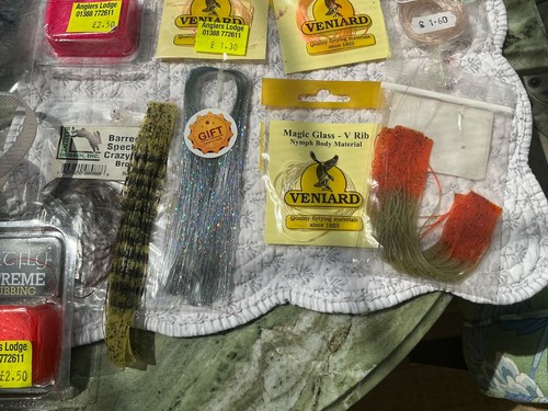 Huge fly tying materials - materials,
