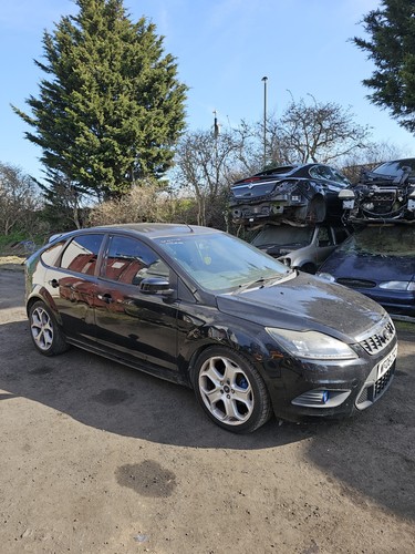Ford focus zetec 125 breaking - focus,