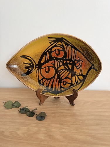 Poole pottery aegean shape - pottery, 91
