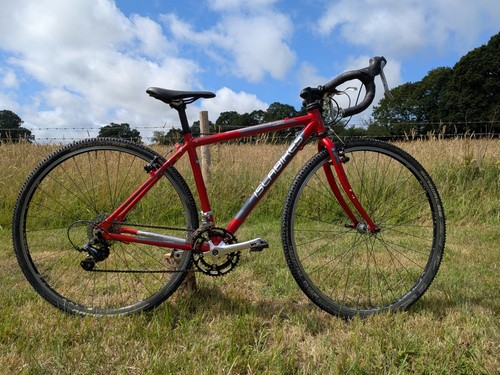 Islabikes luath 700 - islabikes, s