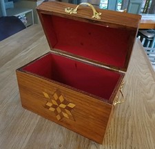 Vintage Wooden Tea Caddy, 24 X 18 X 14 cm. 