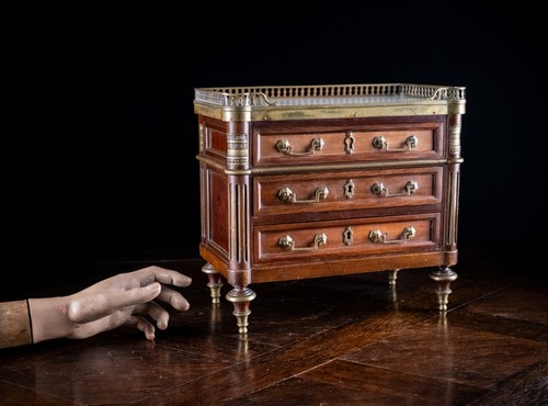 Miniature louis xvi - miniature, mahogany