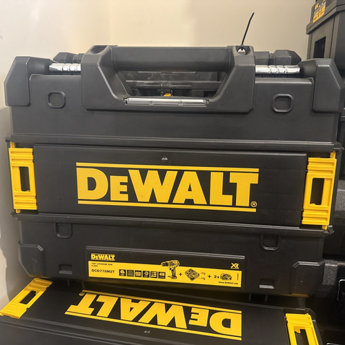 Dewalt dcd778m2t sfgb - dewalt, 18v