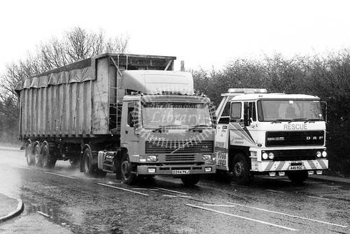 Photo amey roadstone volvo - amey,